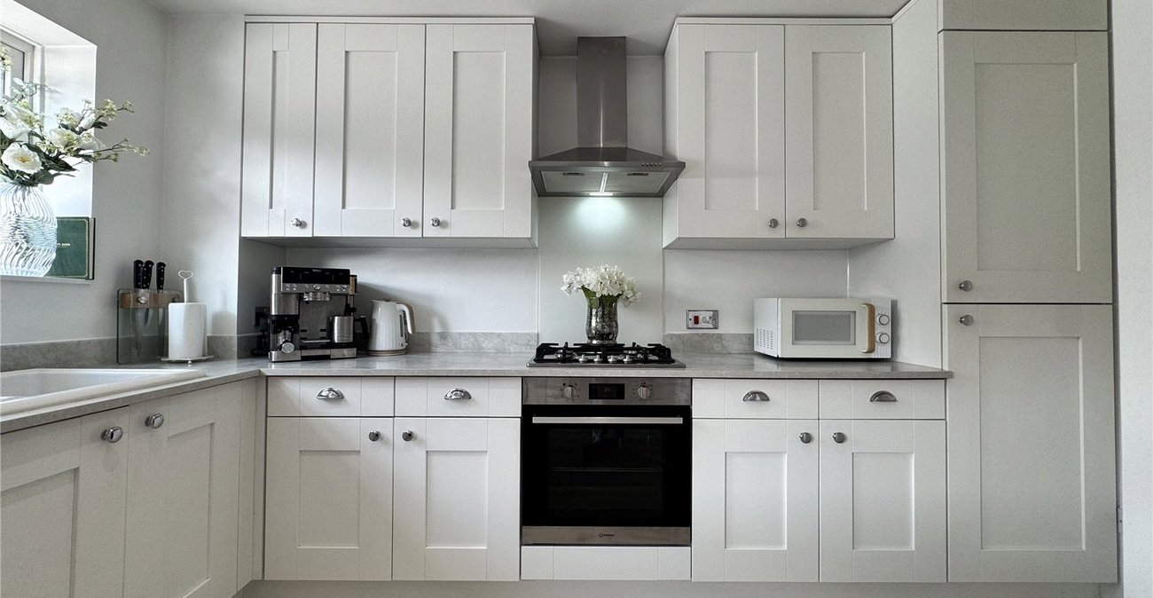 3 bedroom house for sale in Rainham | Robinson Michael & Jackson