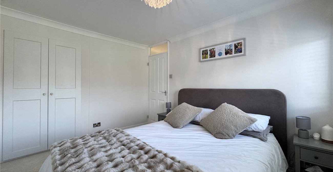 3 bedroom house for sale in Rainham | Robinson Michael & Jackson