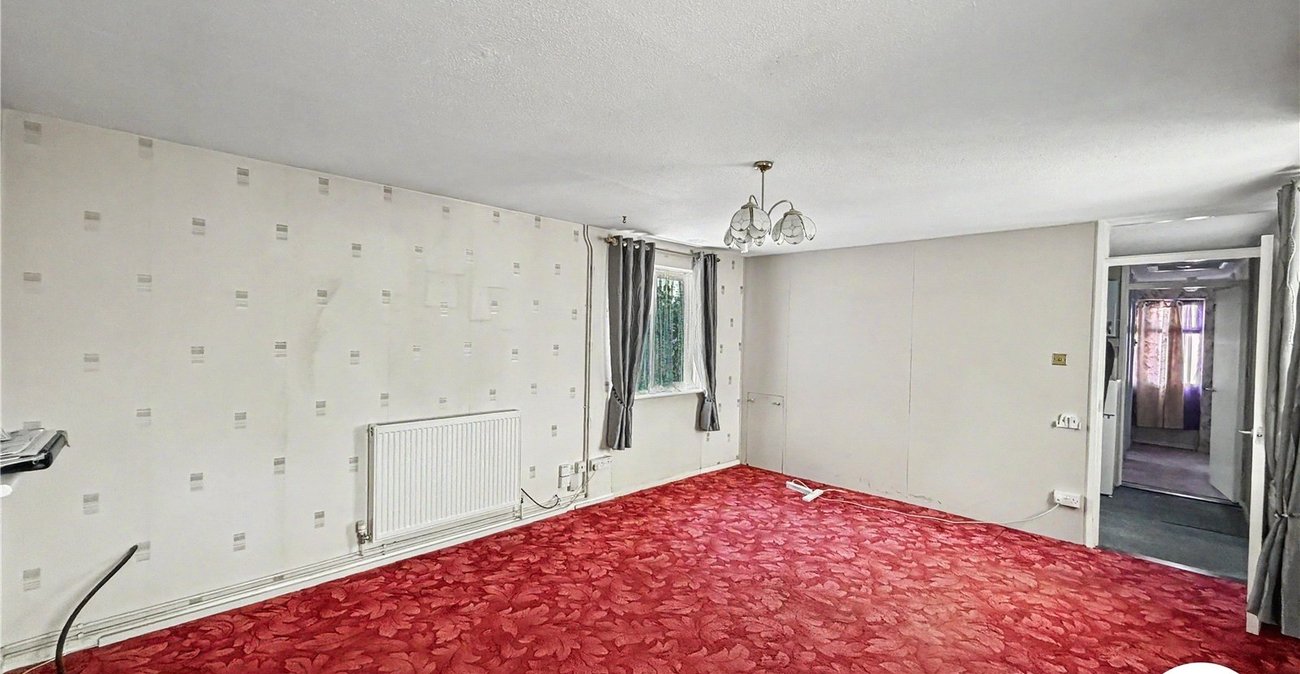 2 bedroom bungalow for sale in Lordswood | Robinson Michael & Jackson