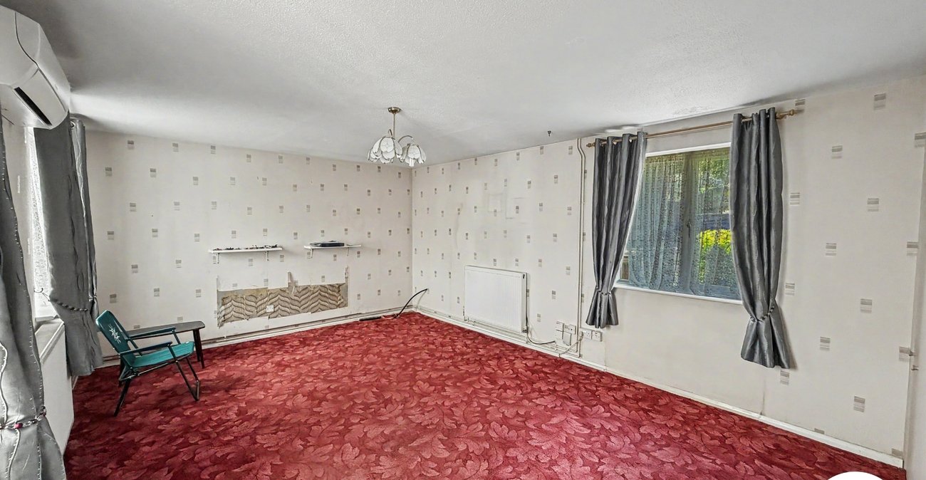 2 bedroom bungalow for sale in Lordswood | Robinson Michael & Jackson