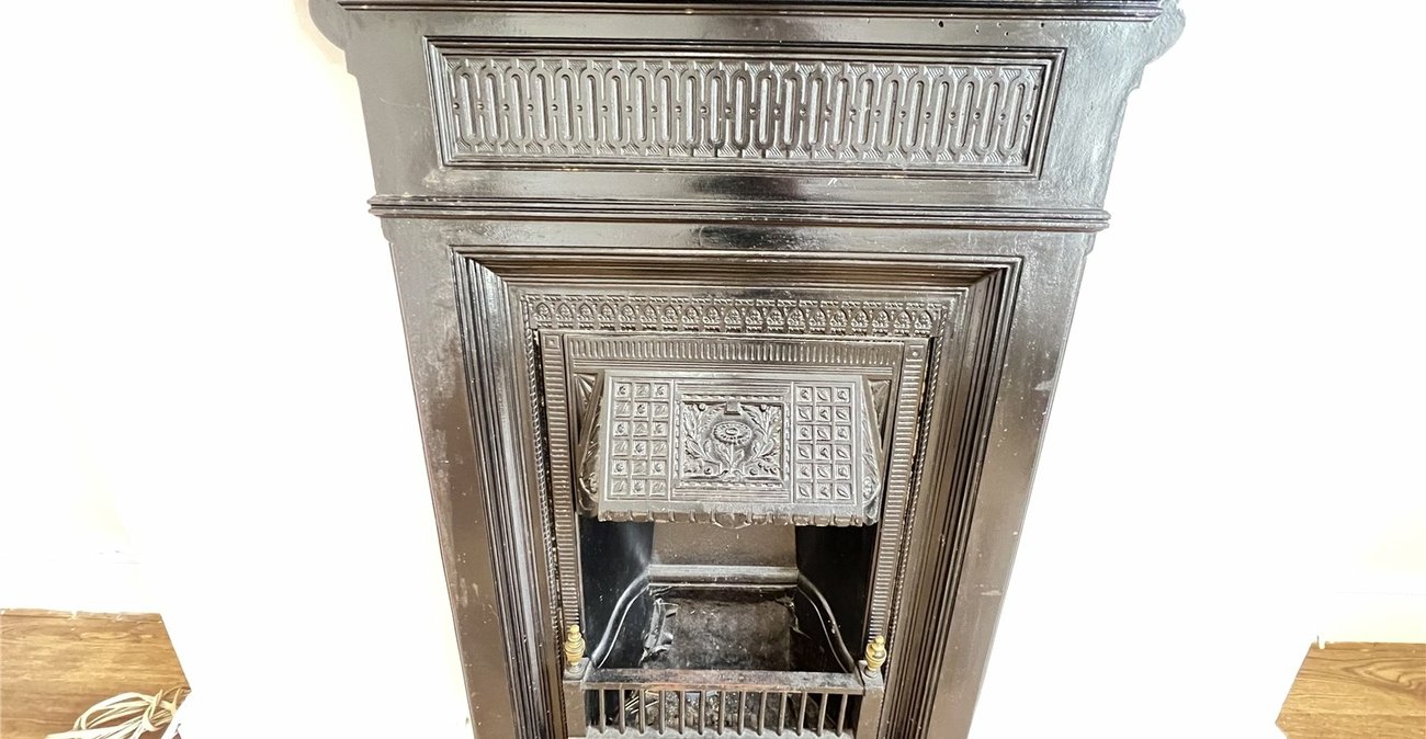 2 bedroom property for sale in Plumstead Common | Robinson Jackson