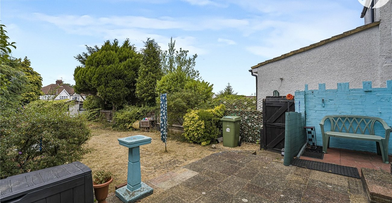 3 bedroom house for sale in Shooters Hill | Robinson Jackson