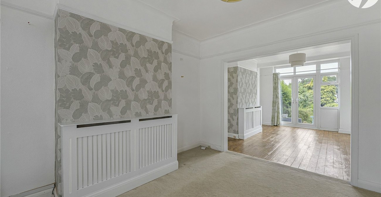 3 bedroom house for sale in Shooters Hill | Robinson Jackson