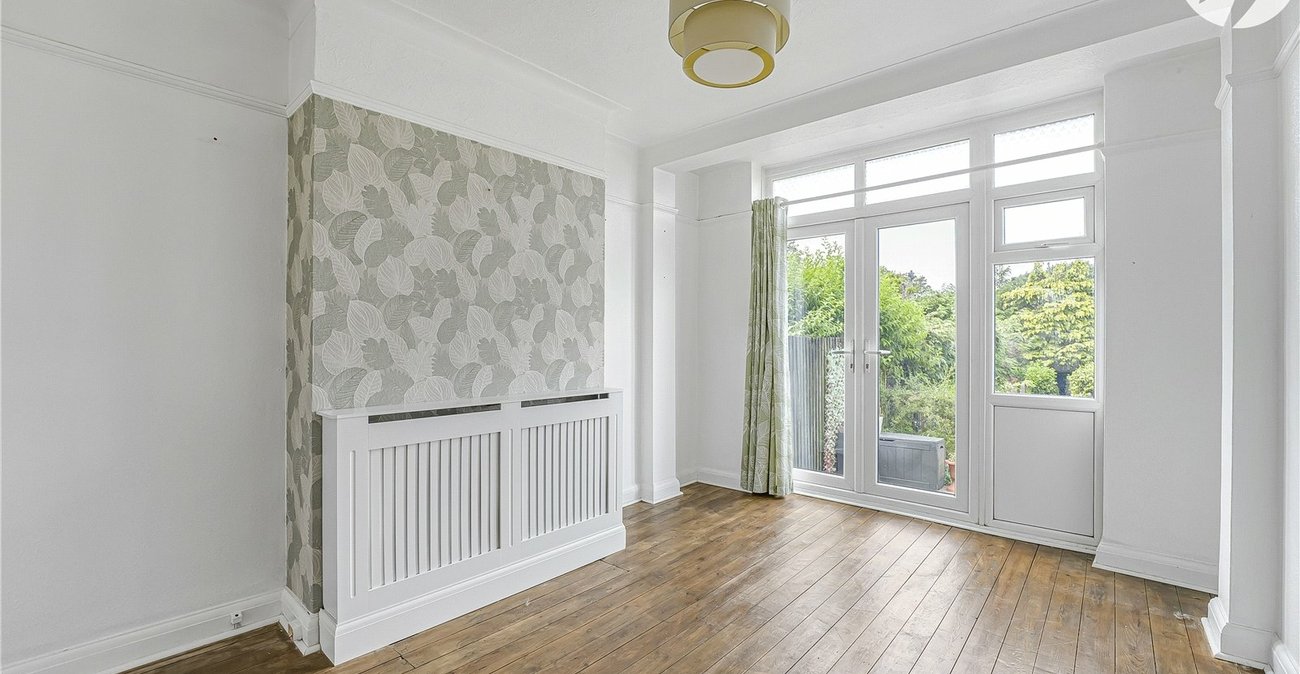 3 bedroom house for sale in Shooters Hill | Robinson Jackson