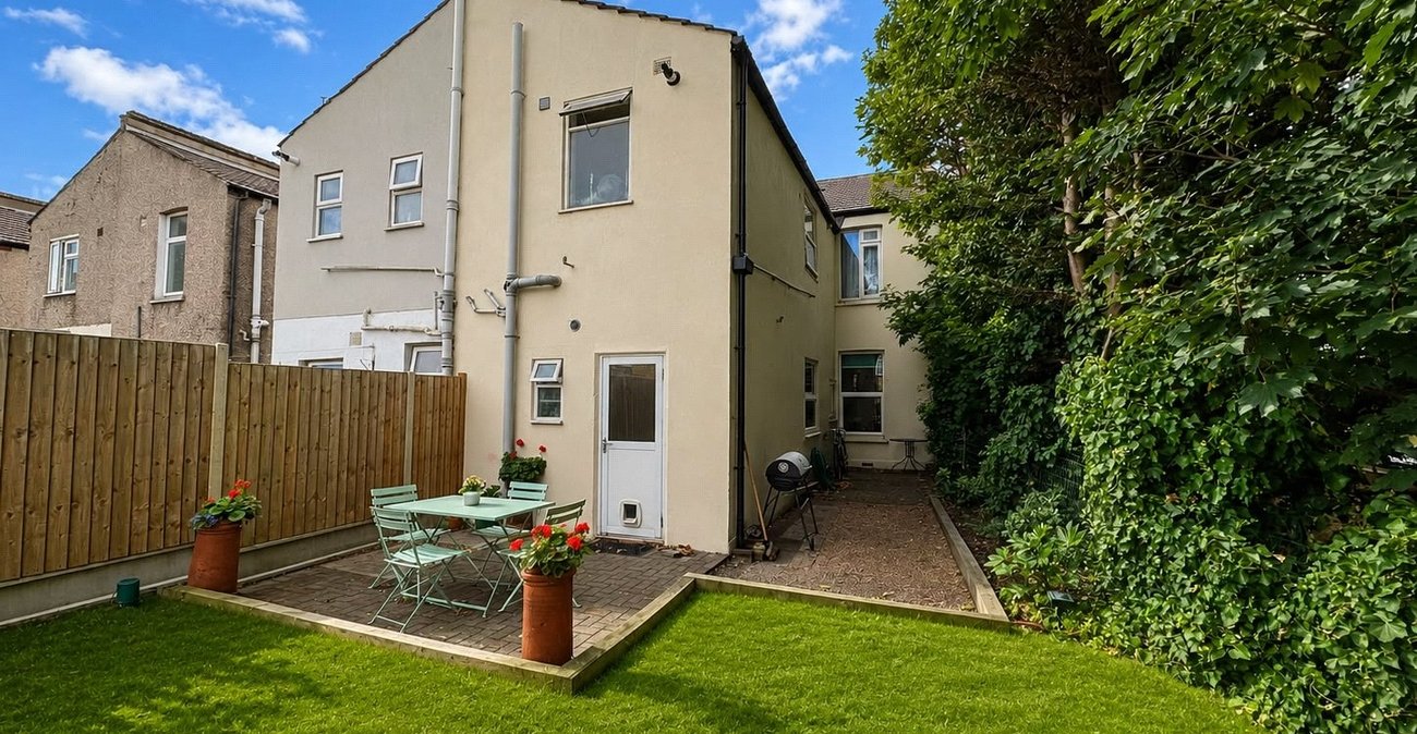1 bedroom property for sale in Woolwich | Robinson Jackson