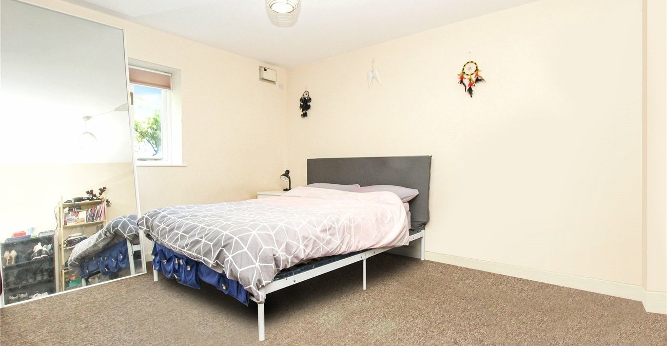 2 bedroom property for sale in Plumstead | Robinson Jackson