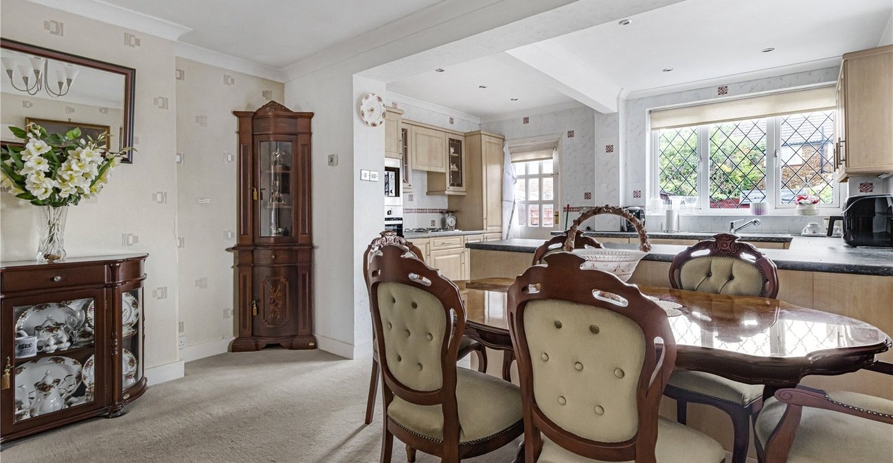 2 bedroom house for sale in Welling | Robinson Jackson