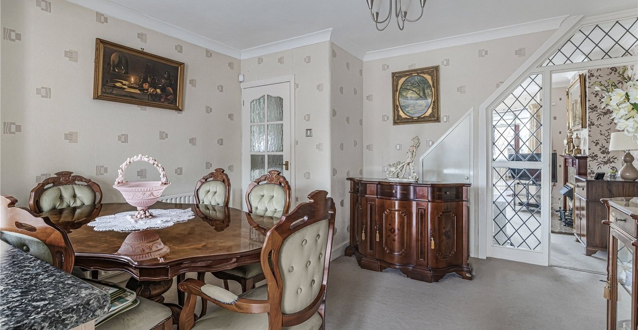 2 bedroom house for sale in Welling | Robinson Jackson