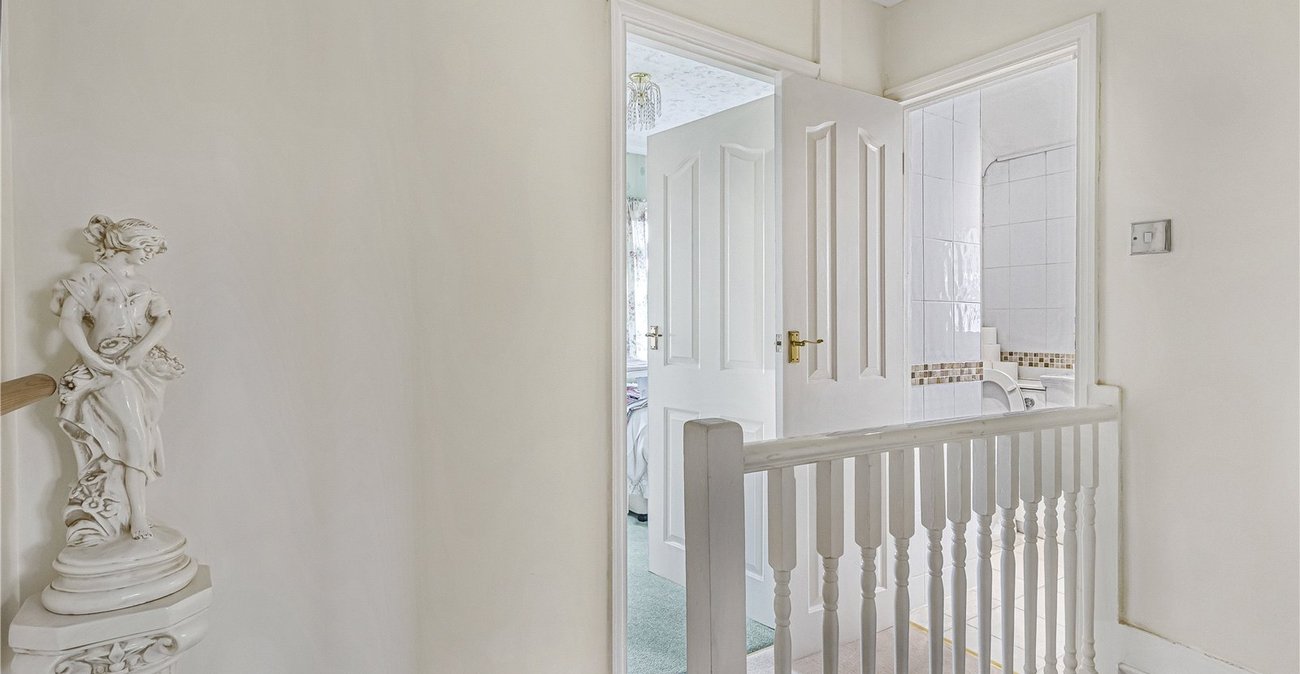 2 bedroom house for sale in Welling | Robinson Jackson