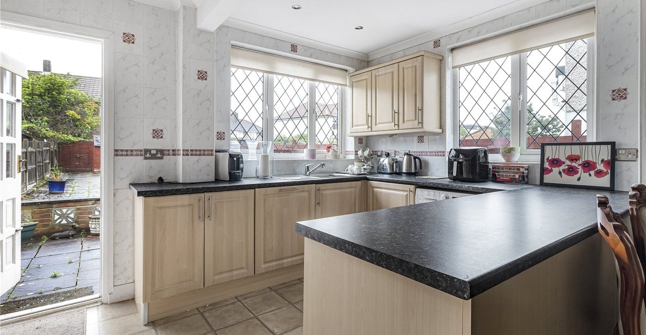2 bedroom house for sale in Welling | Robinson Jackson