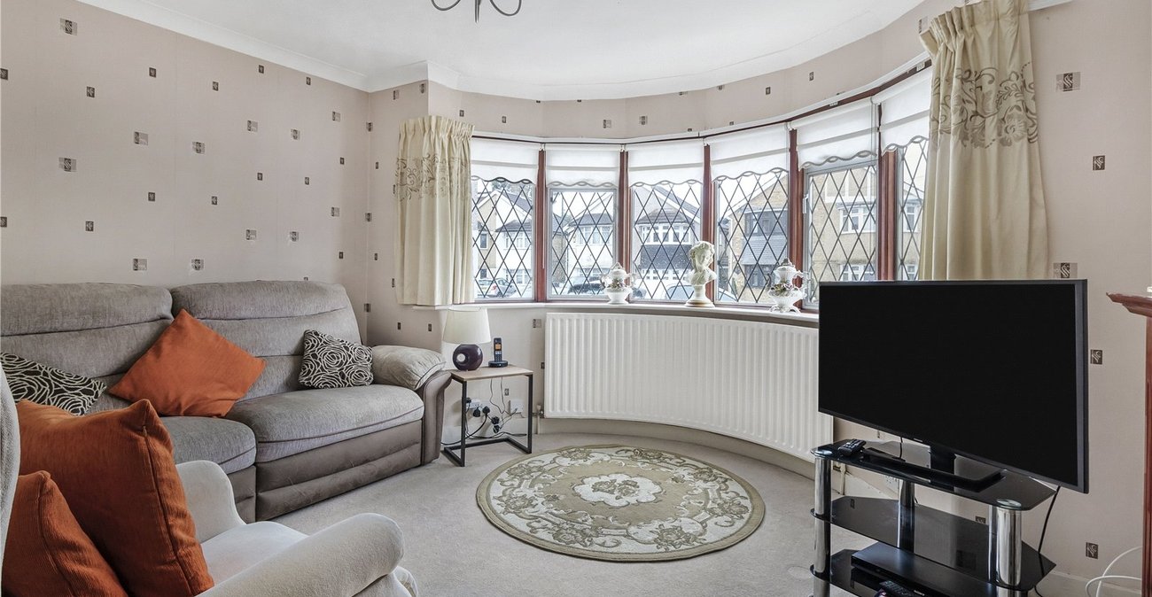 2 bedroom house for sale in Welling | Robinson Jackson