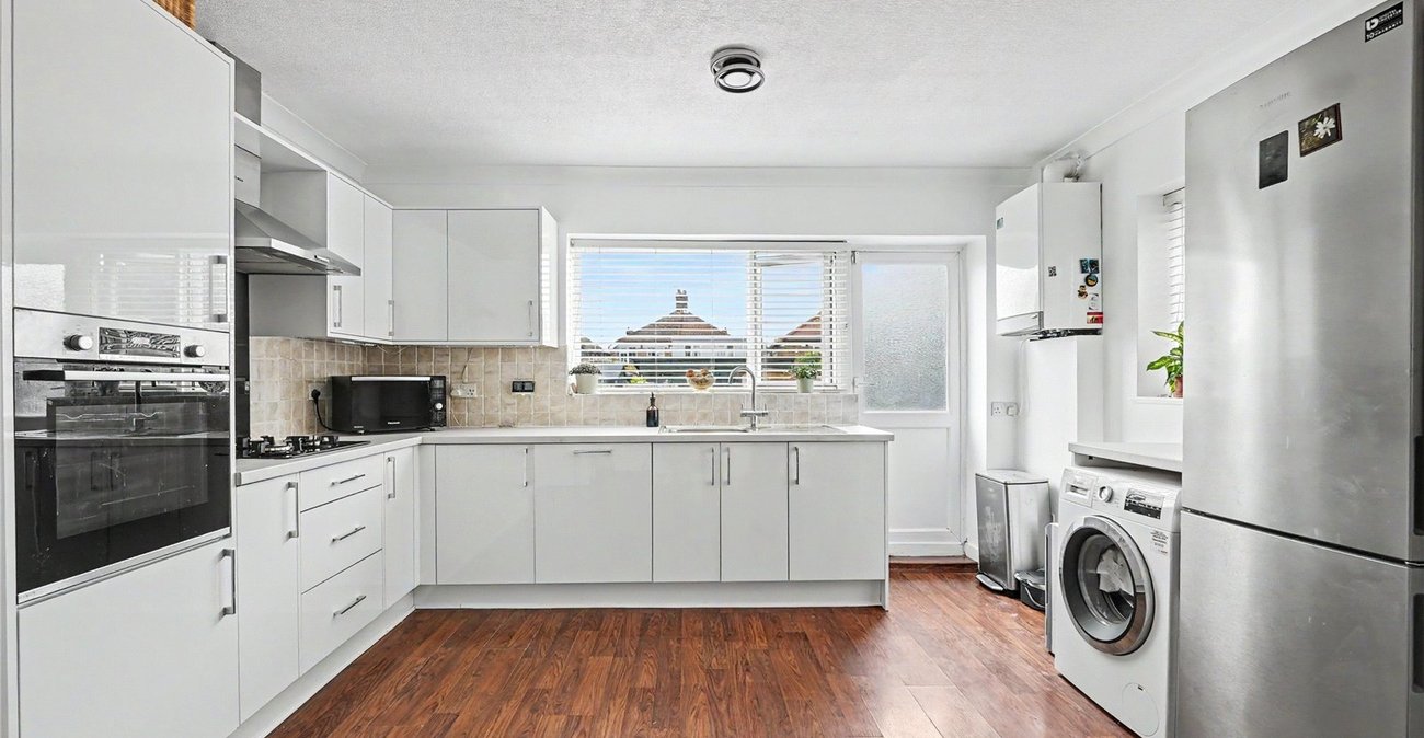 4 bedroom house for sale in Welling | Robinson Jackson