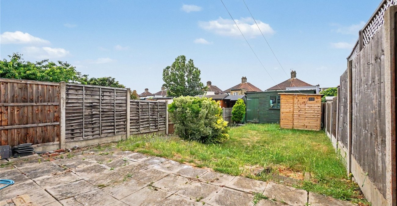 4 bedroom house for sale in Welling | Robinson Jackson