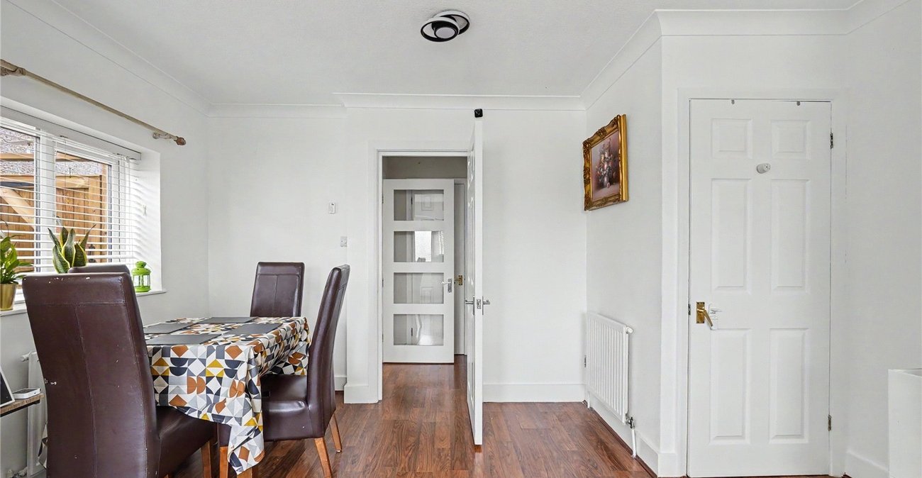 4 bedroom house for sale in Welling | Robinson Jackson