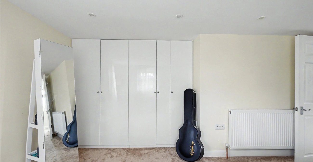 4 bedroom house for sale in Welling | Robinson Jackson