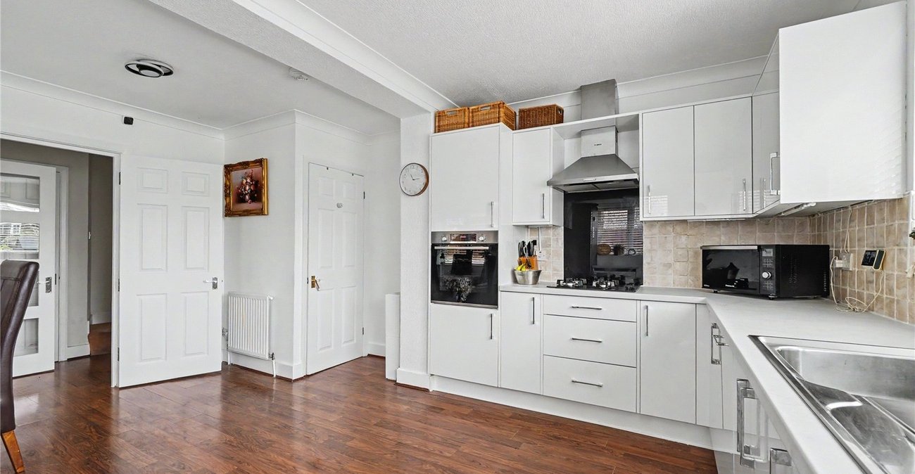 4 bedroom house for sale in Welling | Robinson Jackson