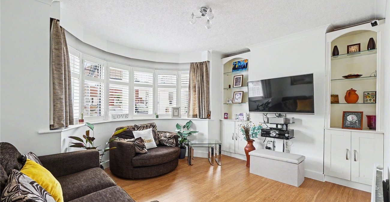 4 bedroom house for sale in Welling | Robinson Jackson