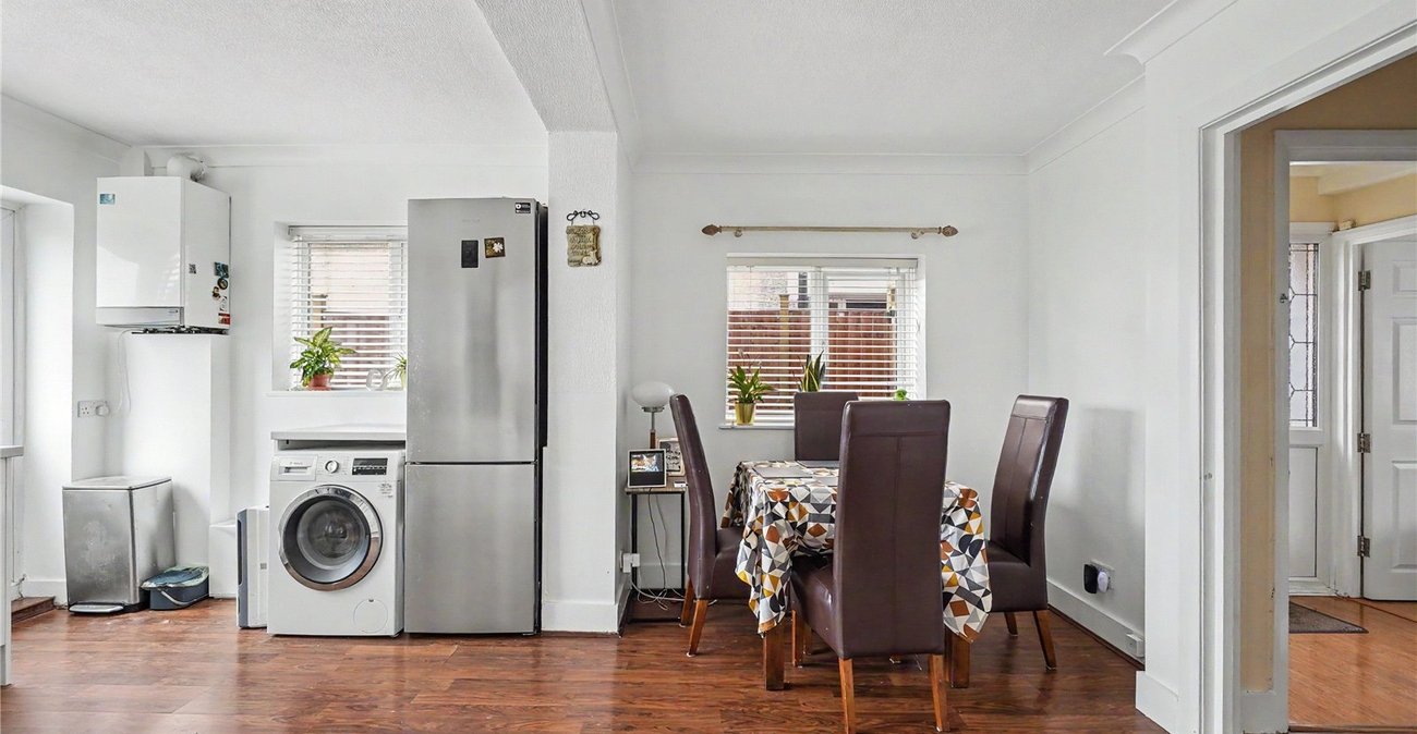 4 bedroom house for sale in Welling | Robinson Jackson