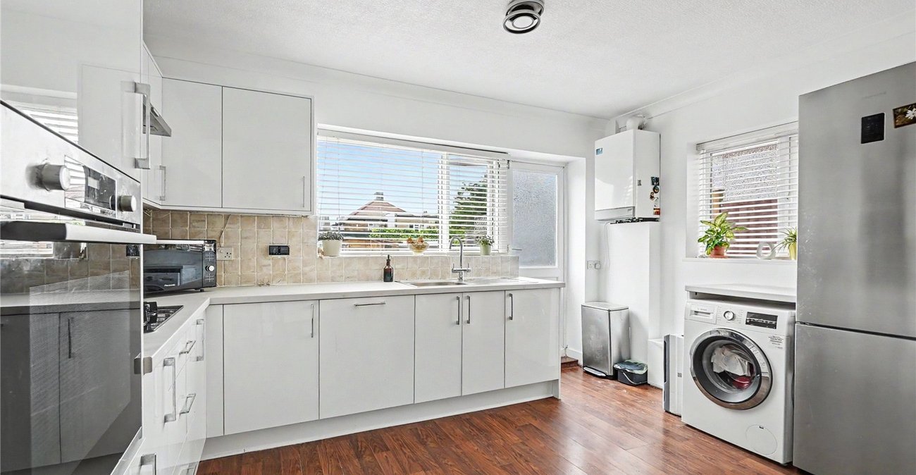 4 bedroom house for sale in Welling | Robinson Jackson