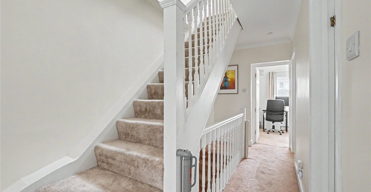 4 bedroom house for sale in Welling | Robinson Jackson