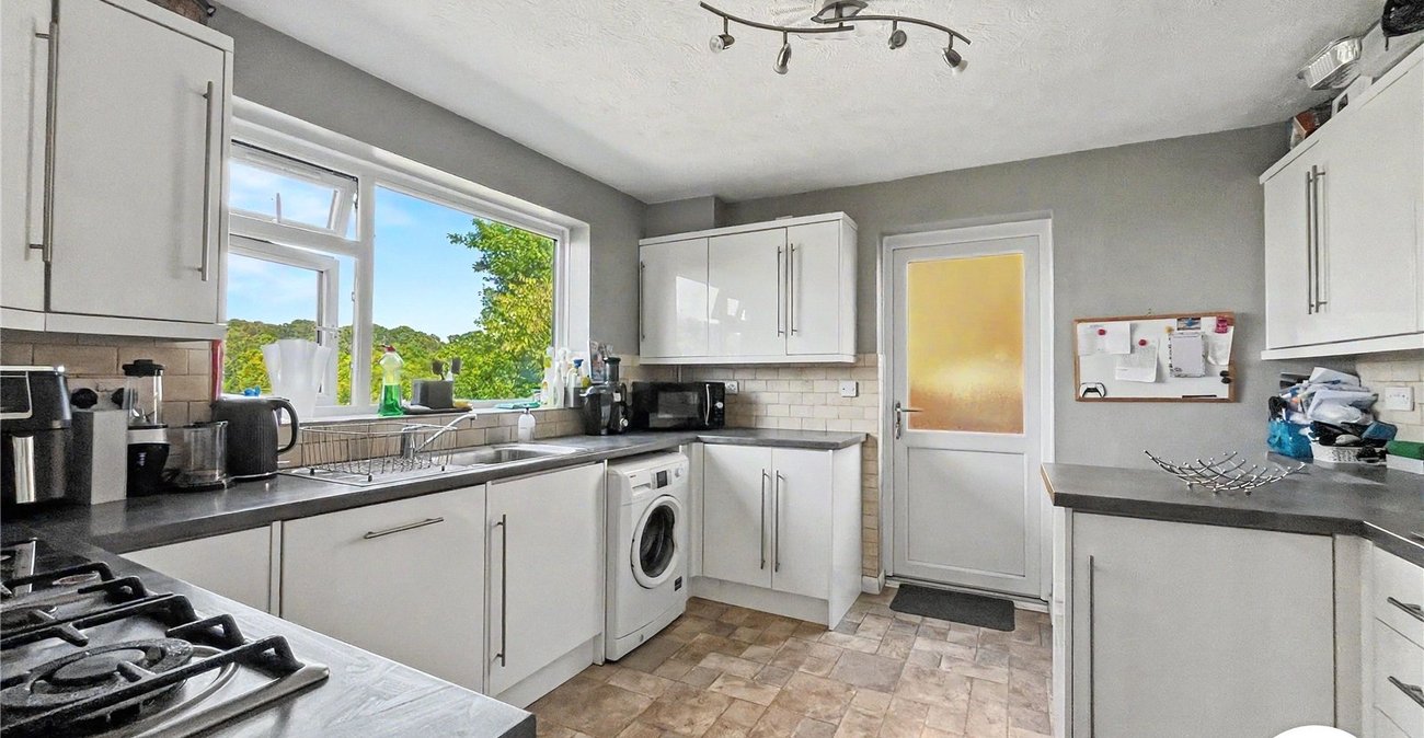 4 bedroom house for sale in Walderslade | Robinson Michael & Jackson