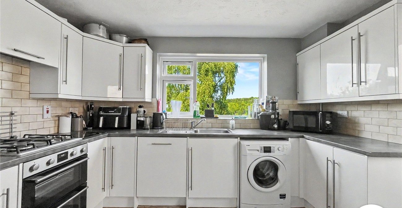 4 bedroom house for sale in Walderslade | Robinson Michael & Jackson