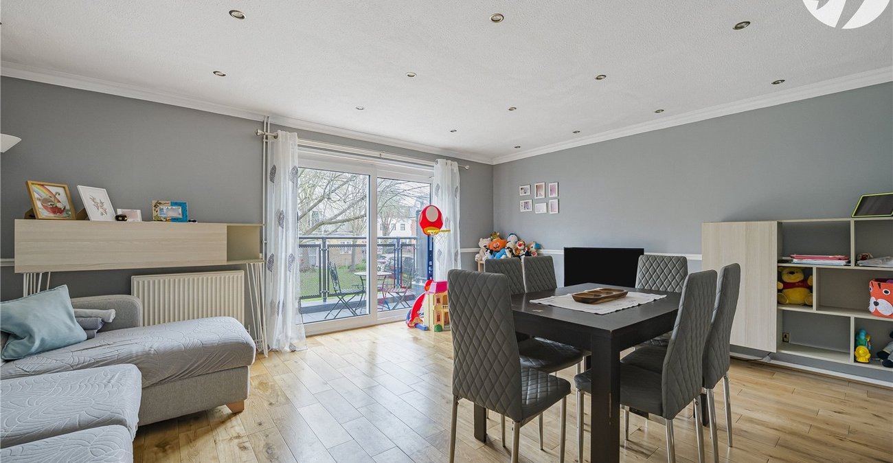 3 bedroom property for sale in Sidcup | Robinson Jackson