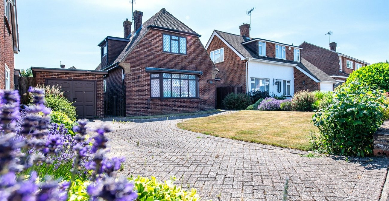 3 bedroom house for sale in Meopham | Robinson Michael & Jackson