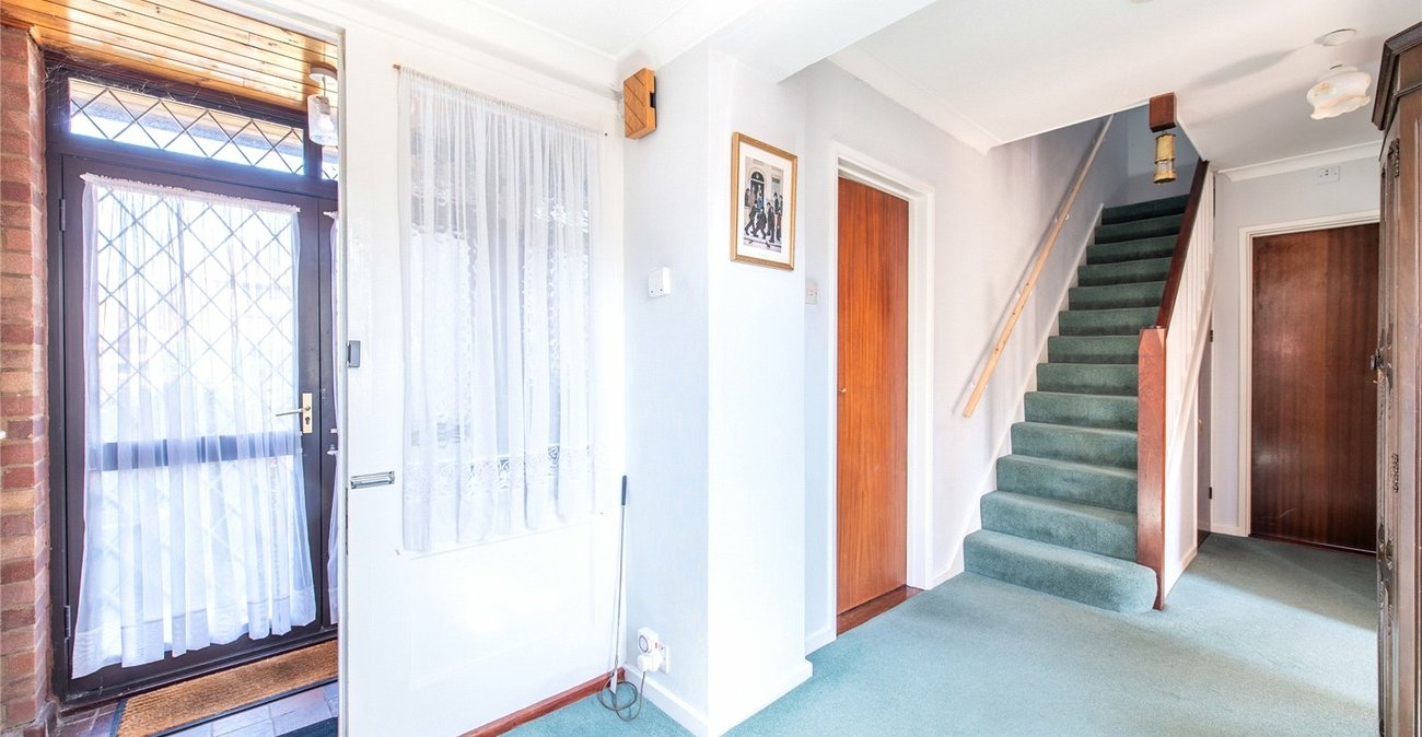 3 bedroom house for sale in Meopham | Robinson Michael & Jackson