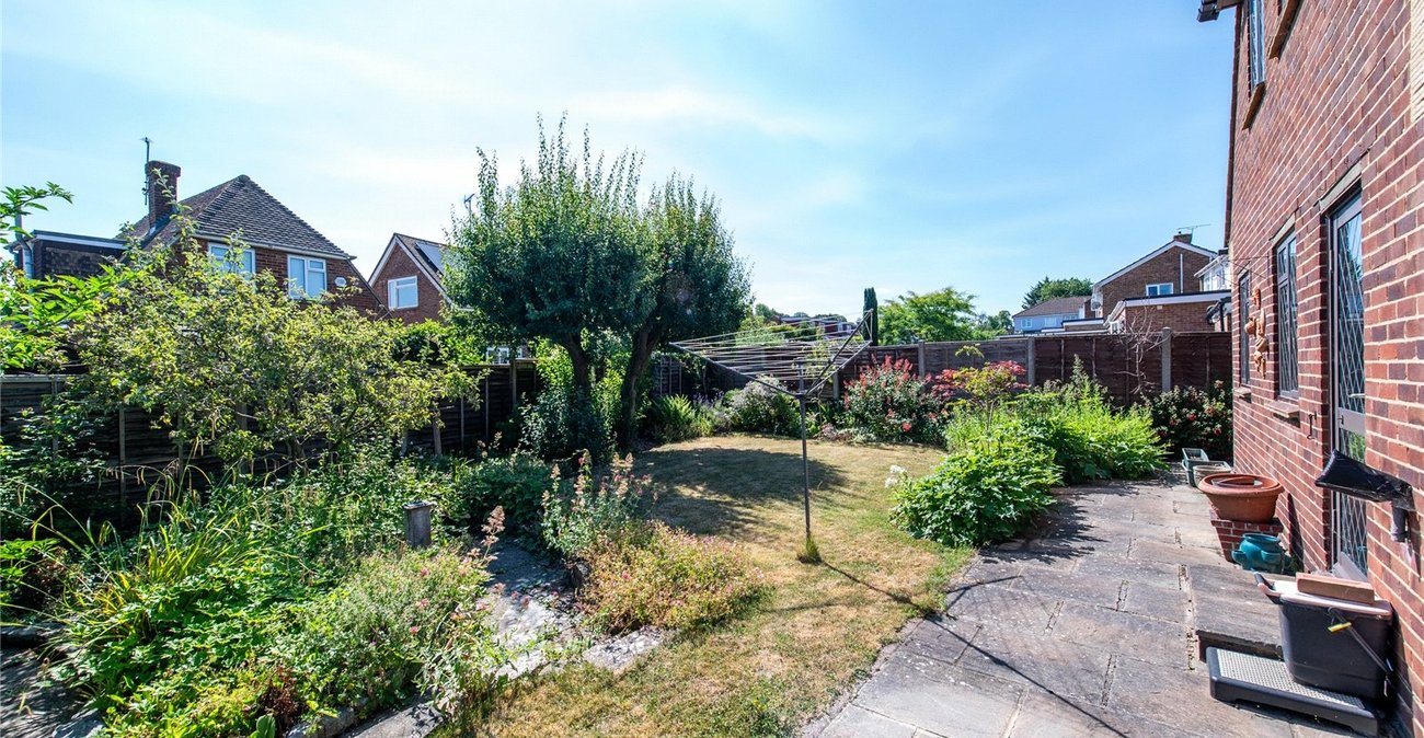3 bedroom house for sale in Meopham | Robinson Michael & Jackson