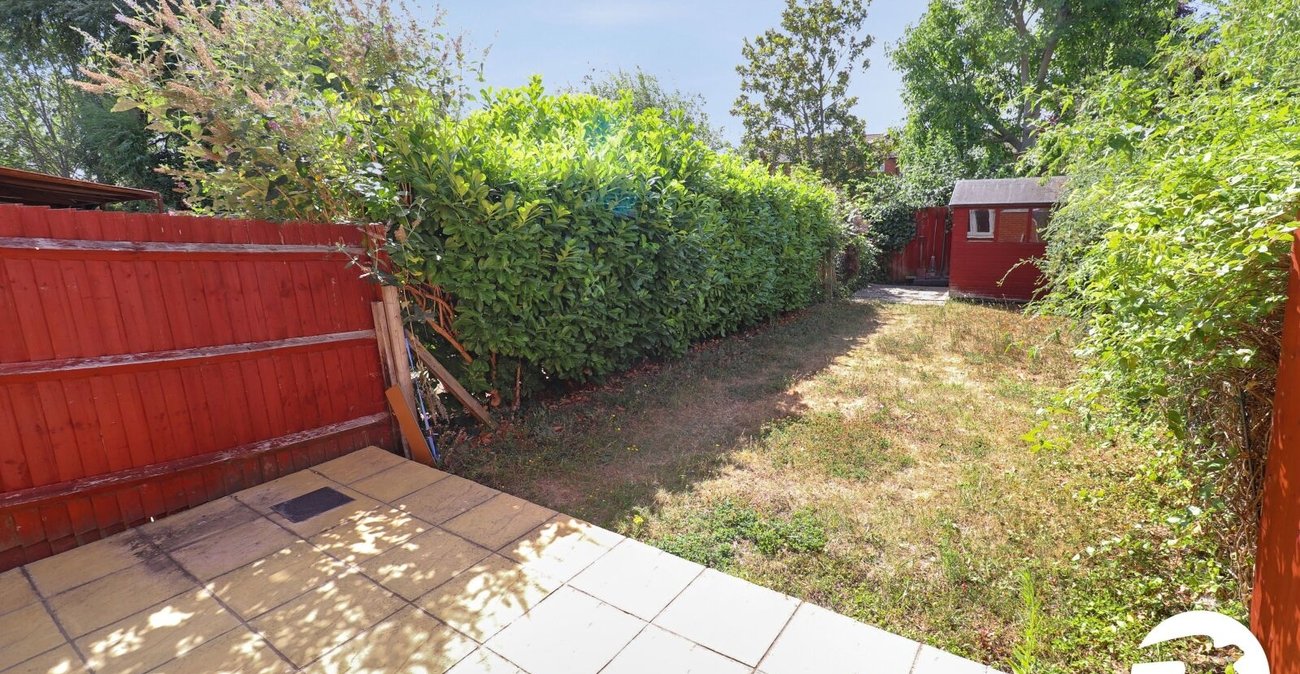 2 bedroom house for sale in Belvedere | Robinson Jackson