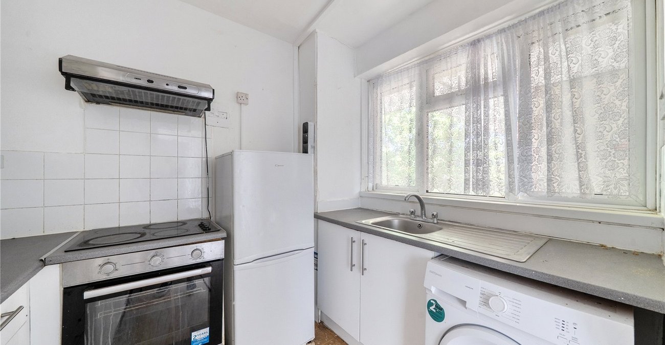 1 bedroom property for sale in Sydenham | Robinson Jackson