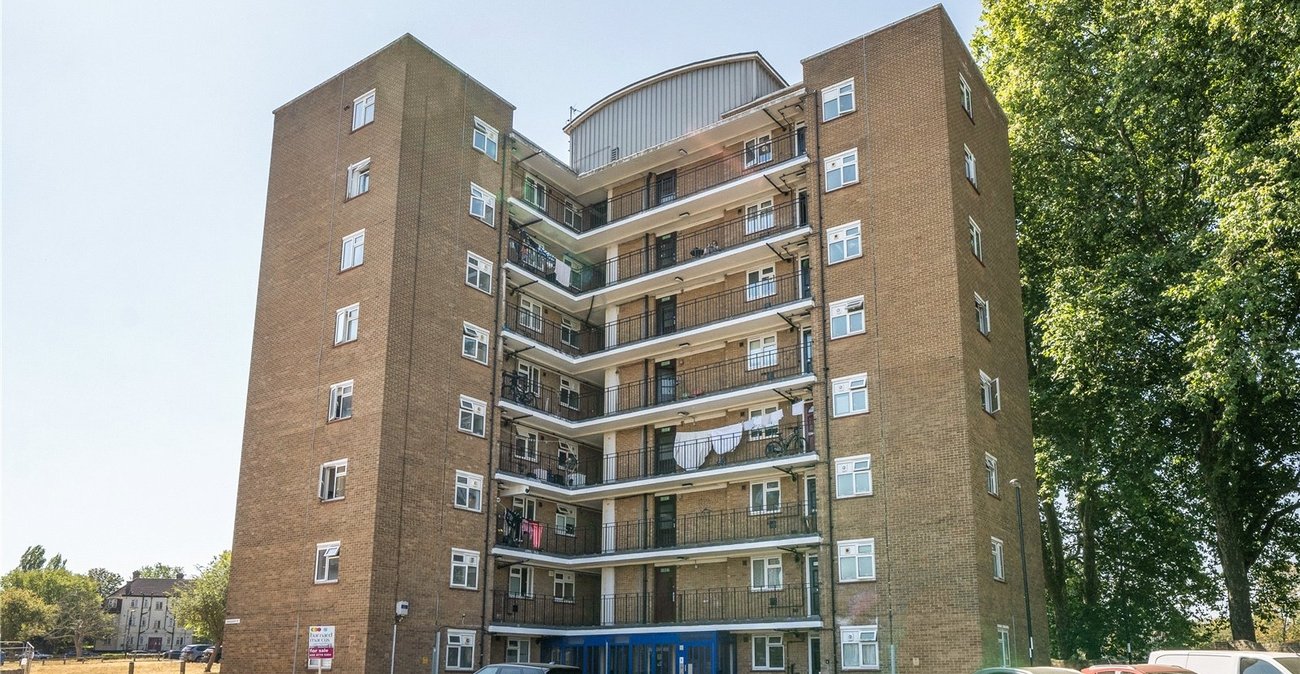 1 bedroom property for sale in Sydenham | Robinson Jackson