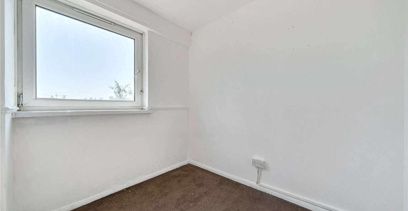1 bedroom property for sale in Sydenham | Robinson Jackson