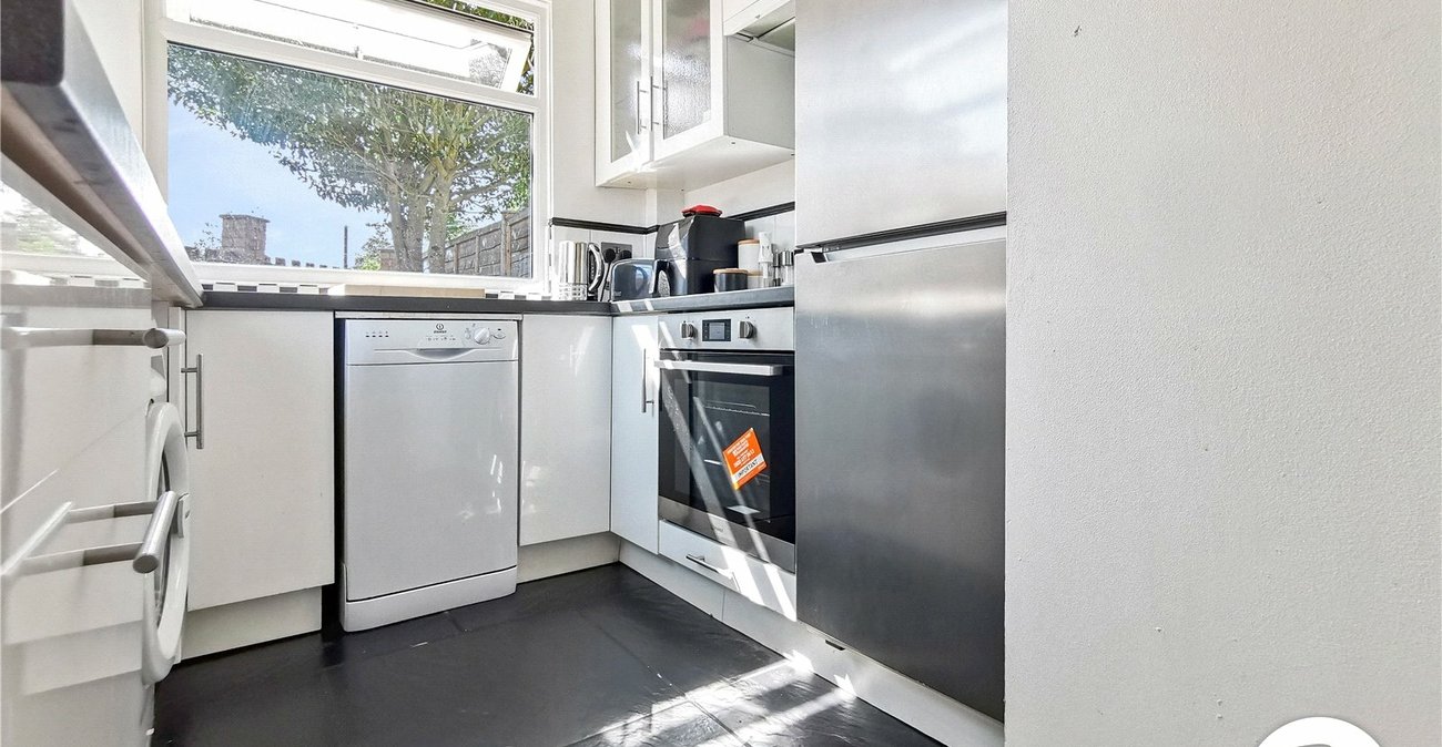 2 bedroom house for sale in South Welling | Robinson Jackson