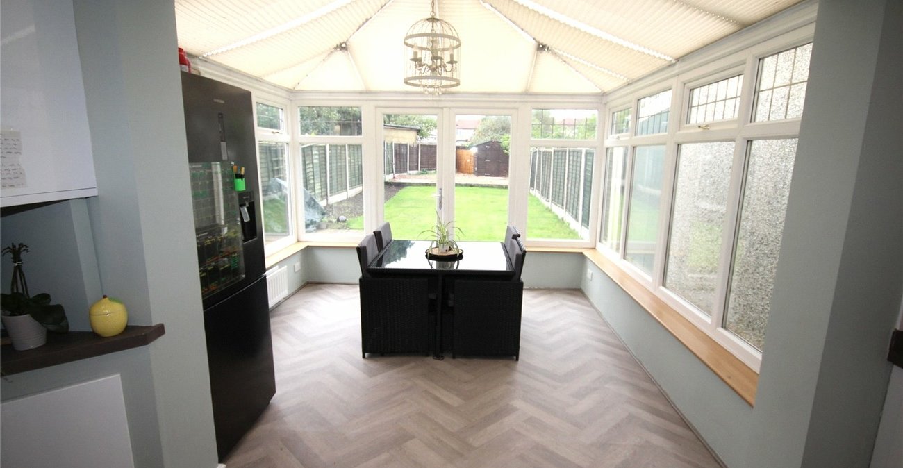 2 bedroom house for sale in Welling | Robinson Jackson