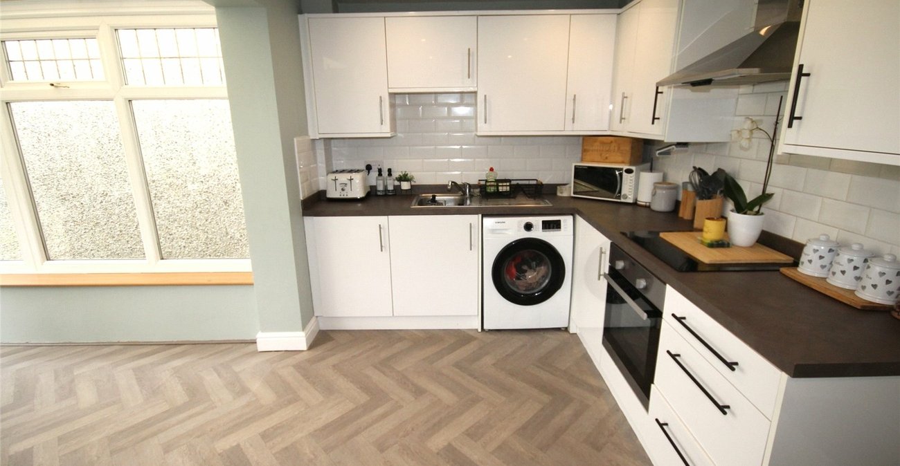 2 bedroom house for sale in Welling | Robinson Jackson