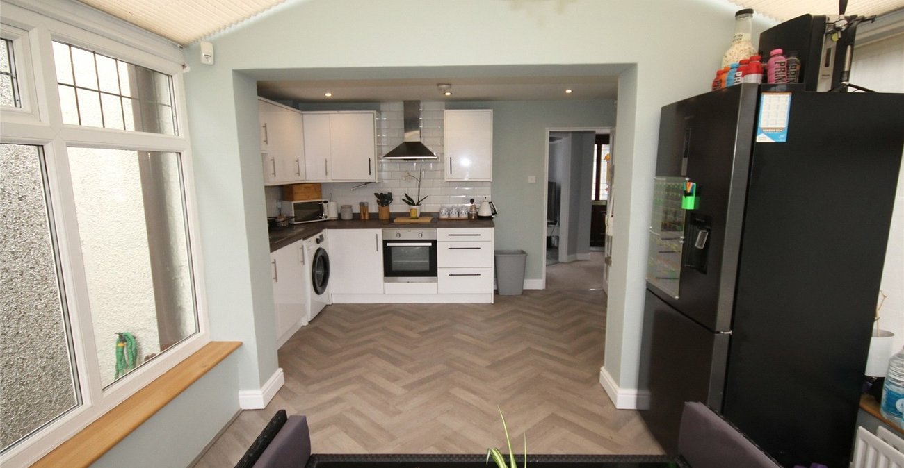 2 bedroom house for sale in Welling | Robinson Jackson