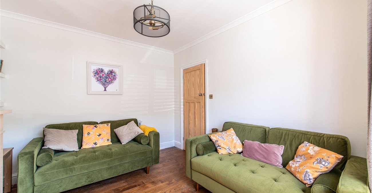 2 bedroom house for sale in Gravesend | Robinson Michael & Jackson