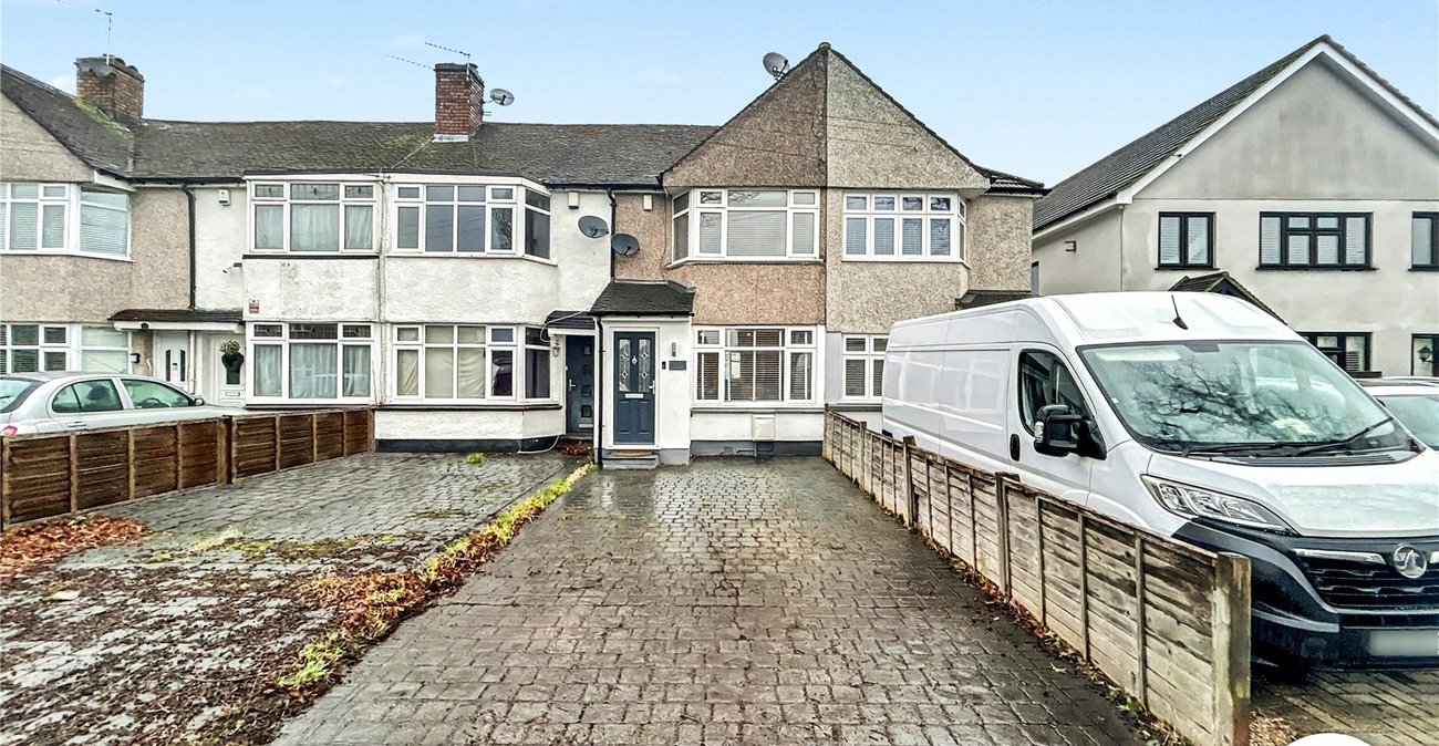 2 bedroom house for sale in Sidcup | Robinson Jackson