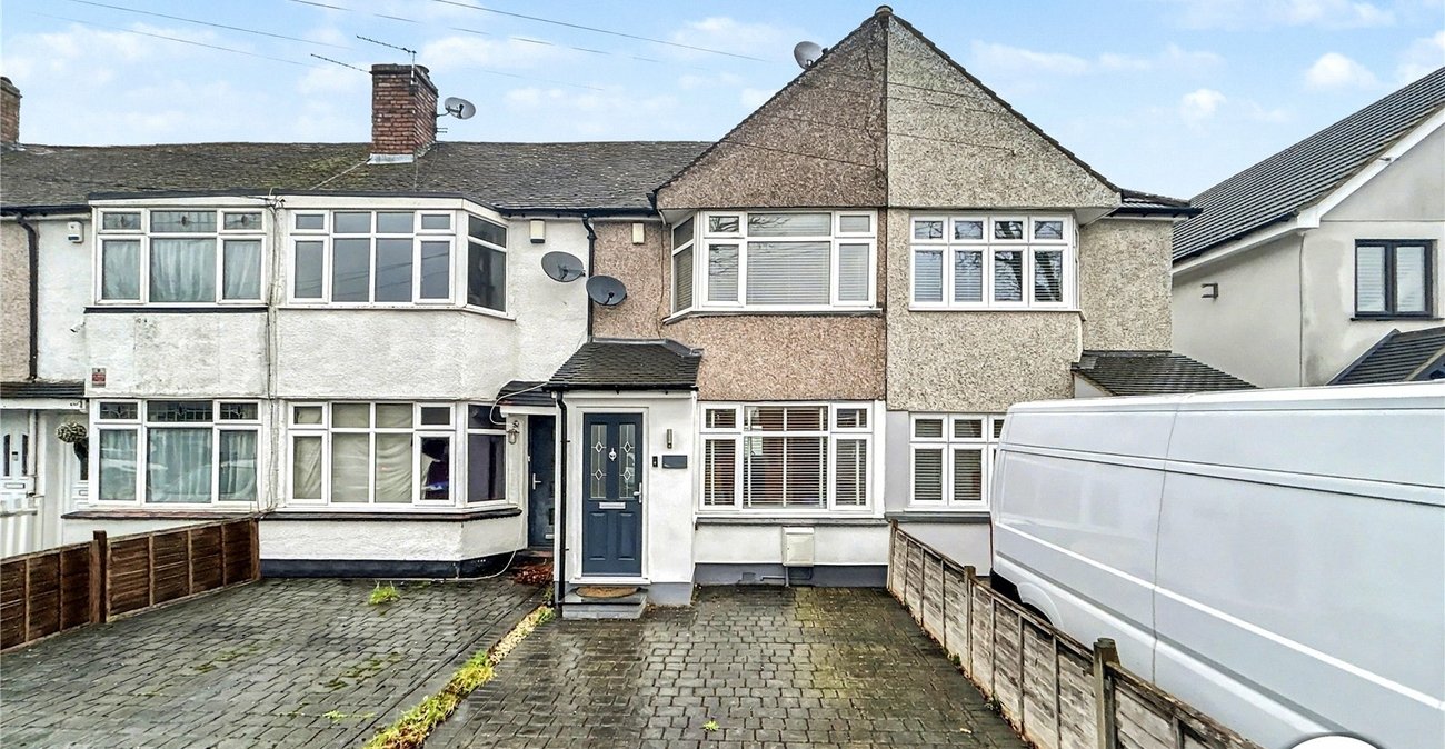 2 bedroom house for sale in Sidcup | Robinson Jackson