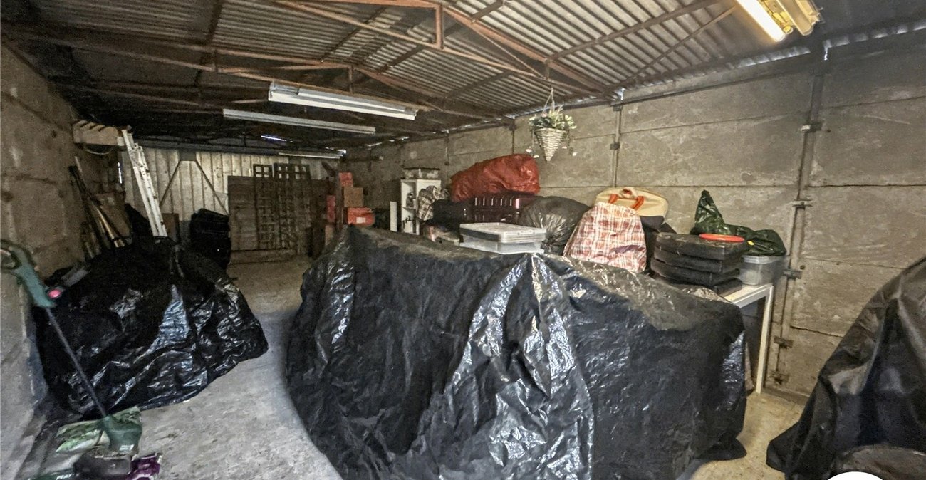 2 bedroom house for sale in Sidcup | Robinson Jackson