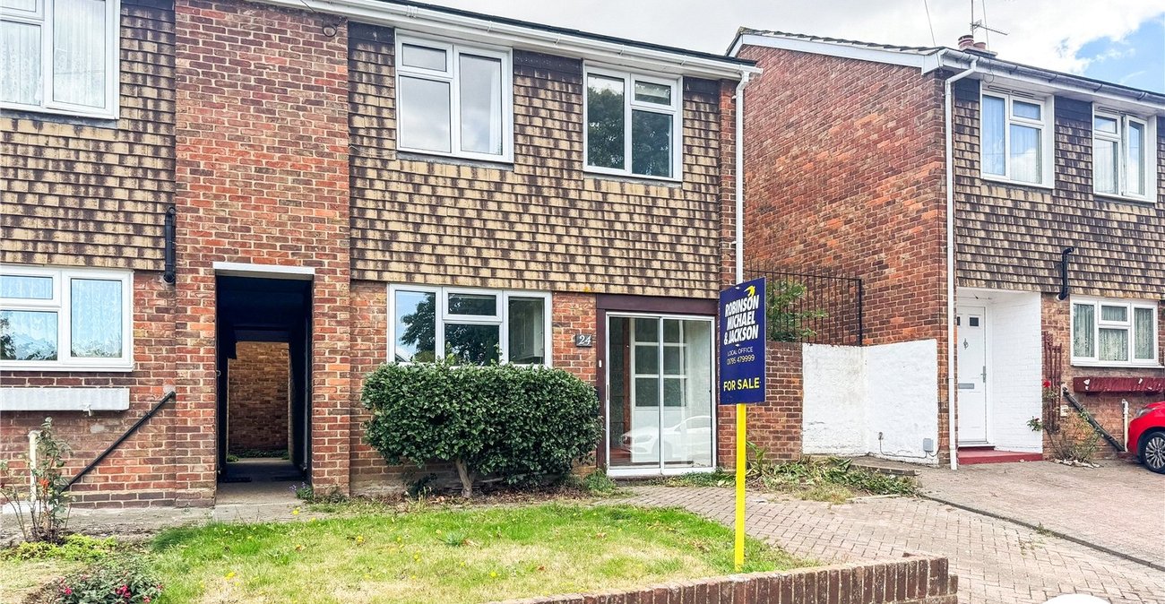 3 bedroom house for sale in Sittingbourne | Robinson Michael & Jackson