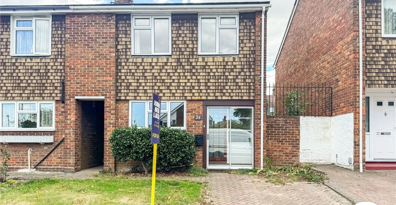 3 bedroom house for sale in Sittingbourne | Robinson Michael & Jackson