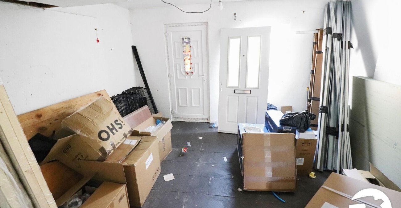 4 bedroom house for sale in London | Robinson Jackson