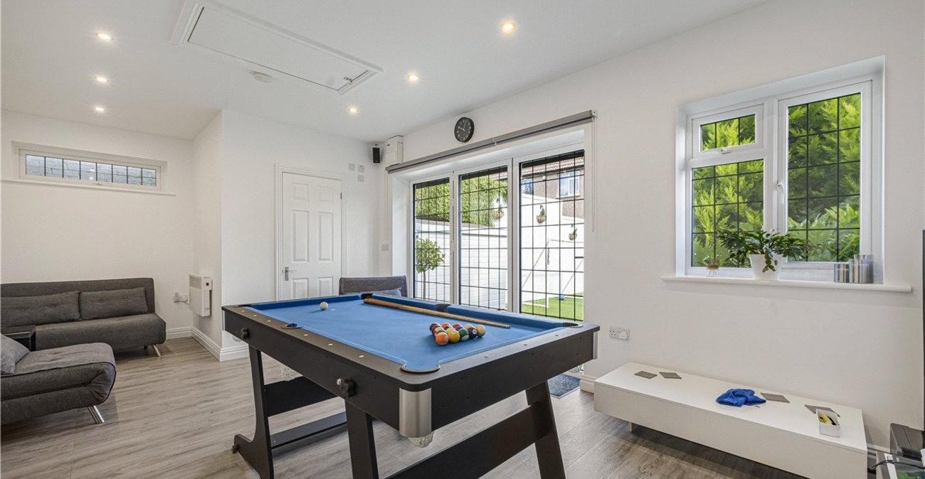 3 bedroom house for sale in Orpington | Robinson Jackson