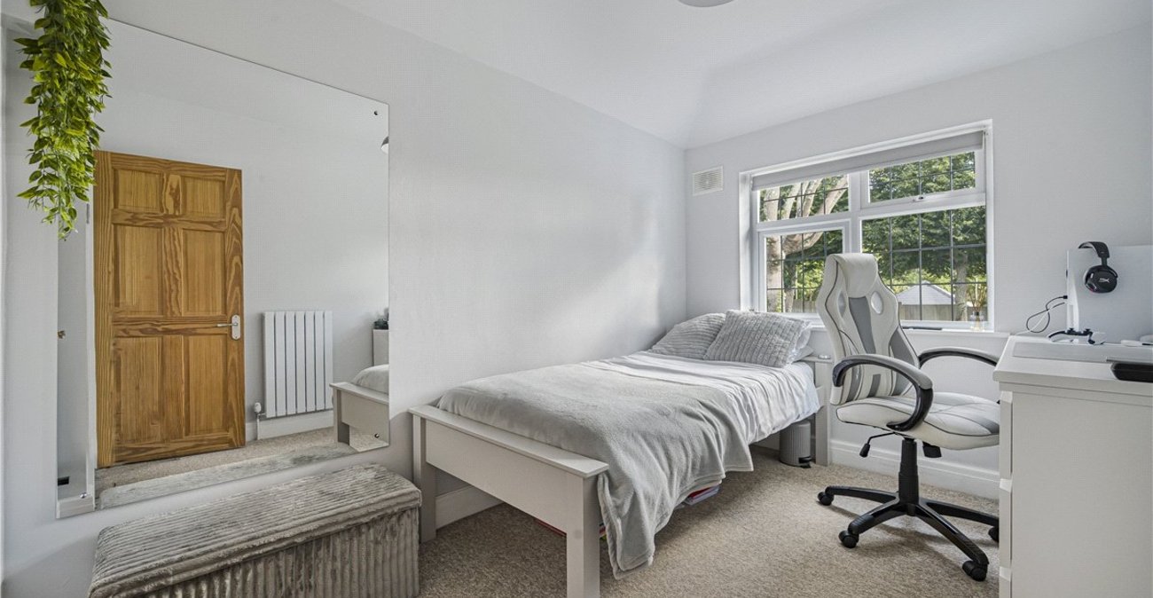 3 bedroom house for sale in Orpington | Robinson Jackson