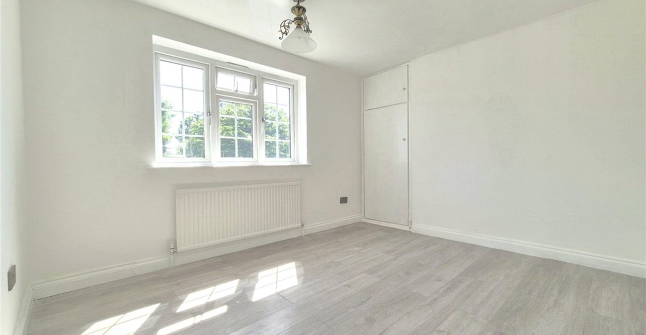 4 bedroom house for sale in Orpington | Robinson Jackson