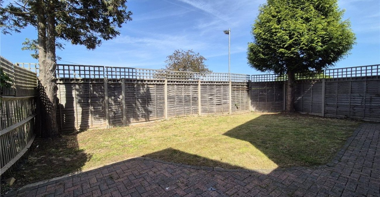 4 bedroom house for sale in Orpington | Robinson Jackson