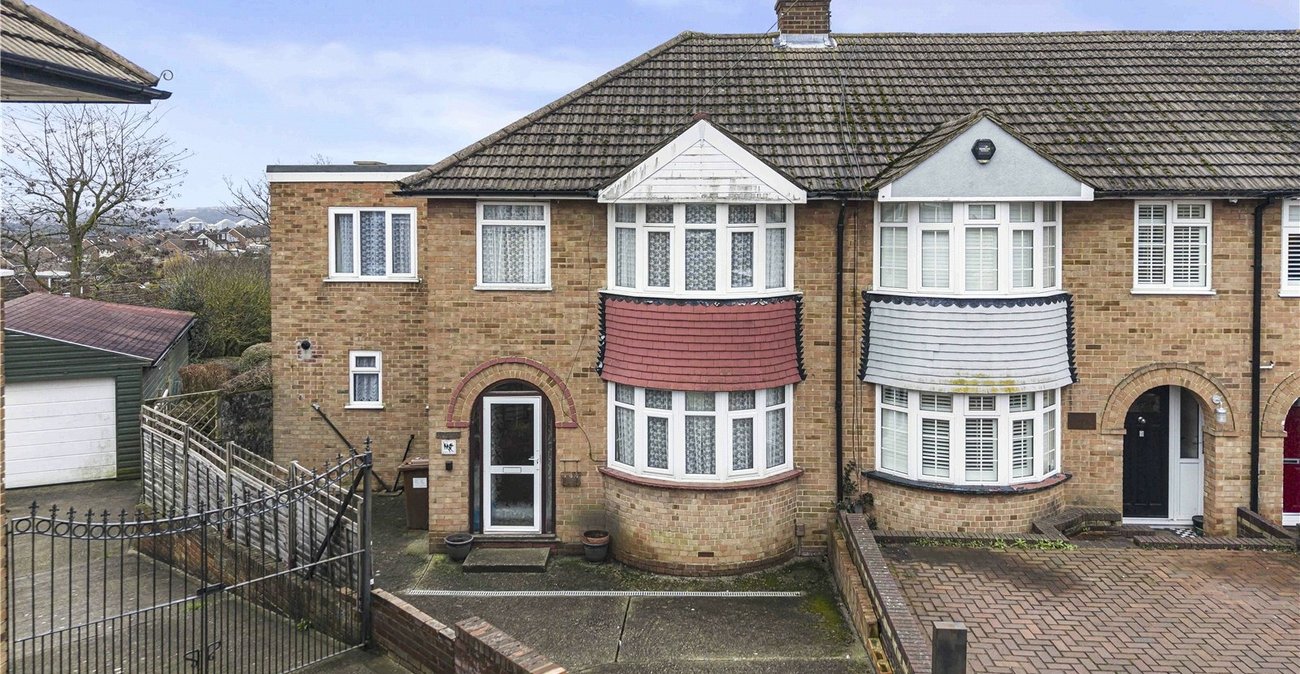 4 bedroom house for sale in Wainscott | Robinson Michael & Jackson